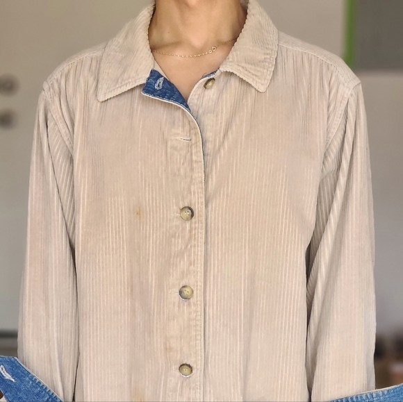 Large Corduroy Khaki Denim Button up Collared Short - Picture 1 of 7